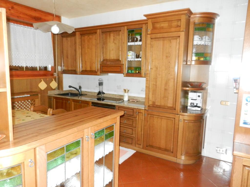 Casa Elda Apartment Isolaccia Bagian luar foto