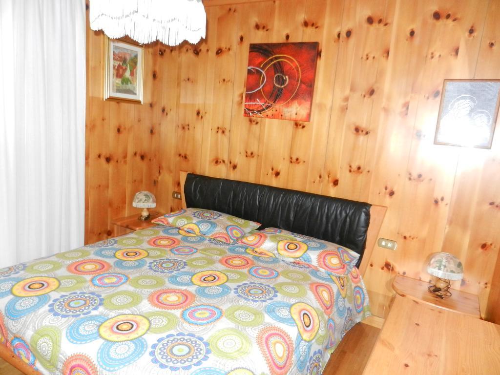 Casa Elda Apartment Isolaccia Bagian luar foto